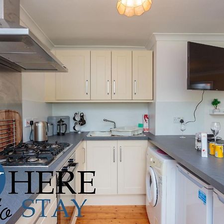 Lovely Apartment By The Hillwood Park-Free Parking Эдинбург Экстерьер фото