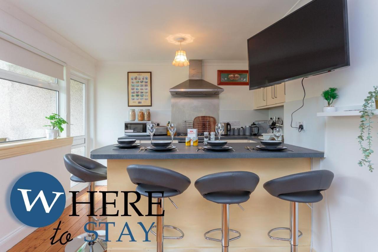 Lovely Apartment By The Hillwood Park-Free Parking Эдинбург Экстерьер фото